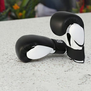 Gants de boxe professionnels en cuir PU 6oz-12oz respirants avec fermeture, impression par sublimation personnalisée de haute qualité, gants de sport - Product Image 4