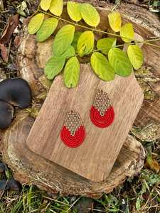 Pendientes de cuentas bohemias con flecos en cascada Andy de diseño turquesa, regalo de joyería único - Product Image 2