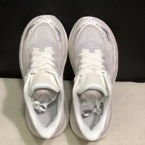 Sneakers respirantes en carbone pour l'exercice en plein air, chaussures de course légères et amorties pour hommes - Product Image 3