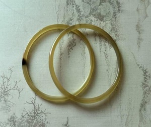 Handcrafted Buffalo Horn <b>Bangles</b> Elegant Feng Shui Home Decoration for Fashionistas Carved <b>Love</b> Style Bone Bone - Product Image 3