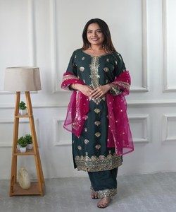 Ventes en gros en ligne Robes en lin pour femmes Anti-statique Vintage Casual Élégant Sexy Ensemble trois pièces Mode indienne pakistanaise - Product Image 5