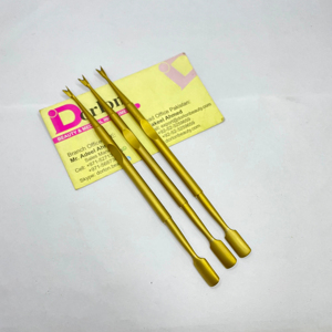 Plasma chapado en oro de acero inoxidable personalizado empujador de cutículas cortador de manicura pedicura arte de uñas de doble cara ecológico CE - Product Image 1