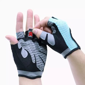 Guantes de gimnasio de neopreno transpirable para mujer para levantamiento de pesas, guantes de cuero para uso en gimnasio - Product Image 3