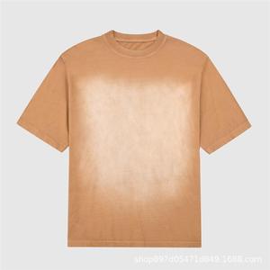 เสื้อยืดโอเวอร์ไซส์ทรงวินเทจสีดำ รุ่น Rooftop Gallery ผ้าเจอร์ซีย์เนื้อหนา  ไซส์ใหญ่พิเศษ  แบบยูนิเซ็กส์  สำหรับผู้ชายและผู้หญิง  รับสกรีนโลโก้ตามสั่ง - Product Image 3