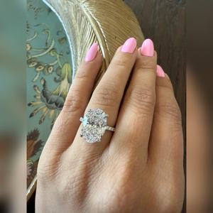 Bague de fiançailles en diamant de laboratoire taille radiant 4,5 carats, clarté VVS1, sertie clos, prix fabricant en gros, achat en vrac - Product Image 3