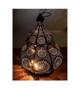 Linterna de metal hecha a mano con patrón de vidrio transparente Linterna agradable para decoración de iluminación de centro de mesa de Navidad y boda - Product Image 6