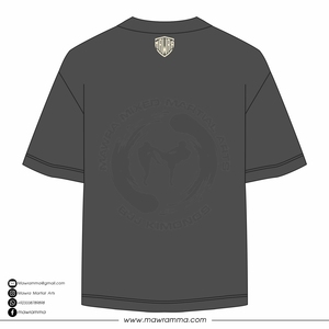 เสื้อยืดแขนสั้นผู้ชายสีเทาเข้มทรงปกติ ผ้าเจอร์ซีย์คอตตอน 100% พิมพ์ลาย คอกลม สไตล์ลำลอง มีโลโก้ด้านหลัง (OEM) - Product Image 6