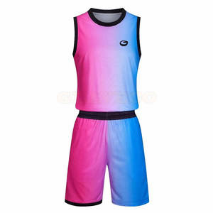 Uniforme de basket-ball personnalisé de haute qualité Ensemble de sports de plein air respirant dans des tailles plus pour les joueurs actifs - Product Image 1