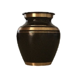 Urnes funéraires en laiton de haute qualité avec bande dorée et urnes funéraires en métal fini marbre noir pour cendres humaines - Product Image 5