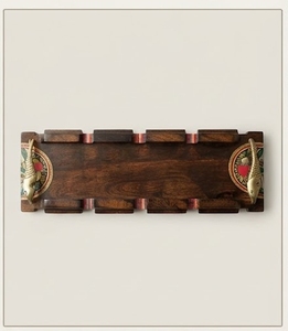 Plato de Servir Ecológico Hecho a Mano de Madera de Acacia con Diseño de Asas de Latón en Forma de Pez, Estilo Chino Tradicional, Forma Rectangular para Regalos - Product Image 2