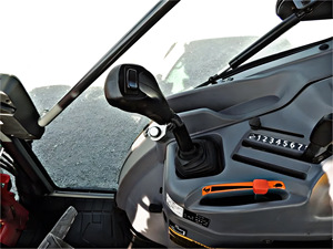 2019 para KUBOTA L4060HSTC 4WD Mini Tractor agrícola 30/40/50HP 4x4 Core maquinaria agrícola usada Tractor agrícola barato a la venta - Product Image 3