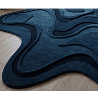 Tapis en Laine Fait Main Sur Mesure, Bleu Marine Profond, Forme Irrégulière, Touffeté à la Main, Motif Abstrait Haut de Gamme, pour Chambre d'Enfant et Salon