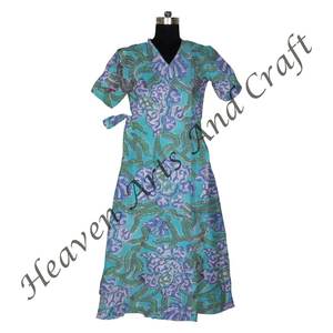 Kimono de algodón con estampado de bloques para mujer, hecho a mano en la India, ropa de dormir floral bohemio, bata de dormir suave - Product Image 5