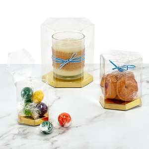 ชุดของขวัญพลาสติกทรงหกเหลี่ยมพร้อมฐานสีทอง - Product Image 1