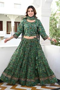 Conjunto Tradicional Moderno de Lehenga Choli con Estampado de Algodón Hecho a Mano, de Secado Rápido y Reversible, con Dupatta, para Bodas, Diwali, Playa y Fiestas - Product Image 3