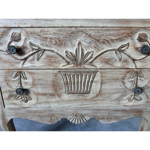 Table de chevet Davis de haute qualité en bois d'acajou avec finition naturelle pour usage intérieur. - Product Image 4