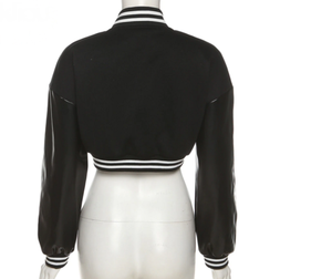 Vestes pour femmes High Street du Pakistan Veste universitaire personnalisée pour femmes légères 2024 - Product Image 2