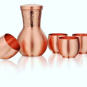 Cerafa Bouteille en cuivre faite à la main, verres en métal écologiques imprimés élégants en cuivre pur pour la maison, le mariage et l'hôtel. - Product Image 1