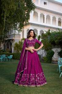 ชุดเลเฮนกาโชลีผ้าไหมและโพลีเอสเตอร์ ดีไซน์สวยหรู ขายดี ราคาส่ง เหมาะสำหรับงานพิเศษและงานแต่งงาน - Product Image 6