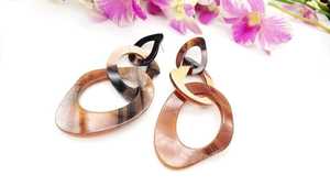 Boucles d'oreilles créoles en corne de buffle faites à la main de haute qualité avec perle vente chaude résultats de bijoux naturels prix de gros - Product Image 4