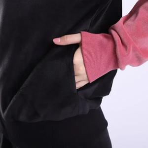 Chándal de dos piezas personalizado para mujer, ajuste OEM, tela suave transpirable, bordado, Impresión de logotipo Vintage, ropa de etiqueta privada - Product Image 4