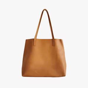 Sac fourre-tout en cuir de haute qualité personnalisé, imperméable, vente en ligne, prix bas, sac fourre-tout en cuir très vendu - Product Image 1