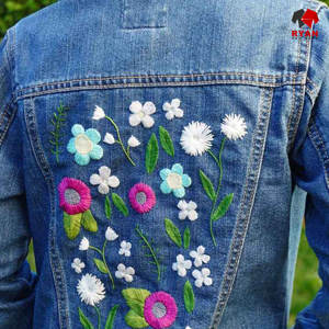 แจ็คเก็ตยีนส์ดีไซน์เฉพาะของ Ryan Pro Gear สำหรับผู้หญิง คุณภาพพรีเมียม ผ้าระบายอากาศได้ดี พร้อมโลโก้แบบกำหนดเอง - Product Image 3