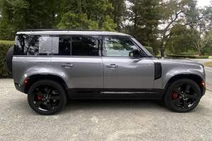 Land Rover Defender 110 X USADO EN EXCELENTES CONDICIONES, Volante a la Izquierda/Derecha - Product Image 3