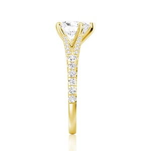 Bague de fiançailles en or 18 carats avec diamant moissanite taille cœur - Product Image 3