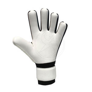 Gants de gardien de but d'entraînement avec paume en latex antidérapante et soutien des doigts pour tous les âges - Product Image 6