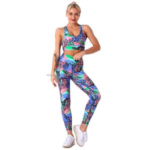 Conjuntos de gimnasio de sublimación sin costuras para mujer de alta calidad, pantalones cortos de Yoga con patrón a cuadros, ropa deportiva, ejercicio de talla grande para mujer - Product Image 1