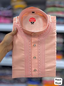 Ropa festiva de boda de diseñador exclusivo Trabajo de bordado de algodón puro Kurta para hombre con pijama blanco liso a precio barato India - Product Image 4