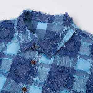 Chemise en jean vintage décontractée à manches longues pour homme avec logo personnalisé, col à revers à franges, simple boutonnage, idéale pour l'automne - Product Image 4