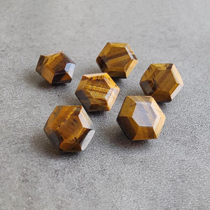 Pierres précieuses en gros calibrées en forme d'hexagone en œil de tigre naturel de qualité AAA +, toutes les tailles disponibles - Product Image 2