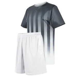 Nieuwste Nieuwe Ontwerp Hot Sale Gesublimeerde Stof Snel Droog Voetbalkleding Uniform Team 2024 Custom Professionele Voetbal Jersey Korte Set