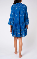 Encapsule Femmes Élevées Miroir Brodé Resortwear Soins Style Libre Mosaïque Impression Manches Évasées Filles Robe En Bleu Royal