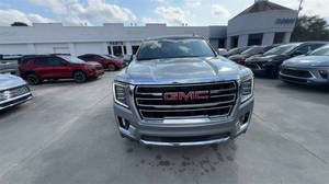 Vente en gros de voitures bon marché d'occasion à vendre 2024 G M C Yukon 4x2 SLT 4dr SUV Toit ouvrant Navigation Siège conducteur électrique Jantes en alliage à siège électrique - Product Image 3