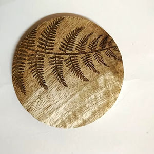 Posavasos de madera natural a granel con logotipo de grabado láser, posavasos de madera de nogal, bambú, logotipo personalizado, regalo redondo en blanco - Product Image 1