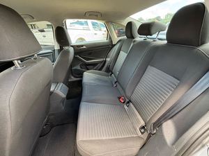 พร้อมส่งมอบ รถยนต์ Volkswagen Jetta S FWD ปี 2025 มือสอง สภาพดี เอกสารครบถ้วน พร้อมขาย รับประกัน 3 ปี - Product Image 5