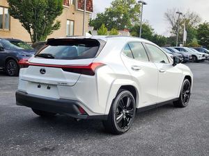 Un SUV Lexus 250h AWD crossover 2021 usado en excelentes condiciones. - Product Image 6