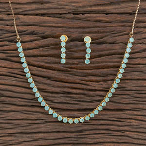 Ensemble de collier solitaire plaqué or avec zircone cubique 427544 Exportateur de bijoux faits à la main en Inde - Product Image 4