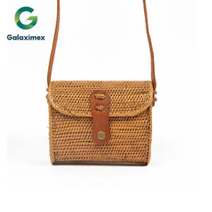 Sac à main portable en cuir et rotin de Bali tissé à la main, de qualité supérieure, pour femmes, printemps, été, automne, hiver, artisanat, usine Galaximex - Product Image 2