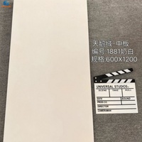 Direkt vom Hersteller 600x1200mm Samt-Finish Keramikfliesen Cremebeige für Wohnzimmer Badezimmer Villa