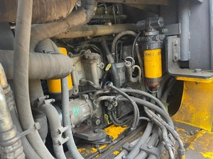 รถตักล้อยางแบบมีข้อต่อ JCB 310 พร้อมปั๊มไฮดรอลิก MOOG ขนาด 200 ตัน - Product Image 5