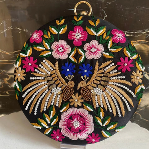 Sac à main de soirée de forme ronde de qualité supérieure fait à la main pochette brodée glamour avec broderie de perles pour les mariages et les fêtes sur tapis rouge - Product Image 1