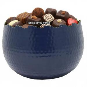 Bol à chocolat décoratif pour la maison, design moderne, en métal doré, pour servir des bonbons lors de mariages et autres événements, en promotion. - Product Image 3