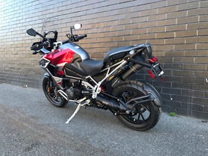 Motocicletas Nuevas Tigerr 1200 (GT) Explorers 2025 Disponibles en Stock - Product Image 5