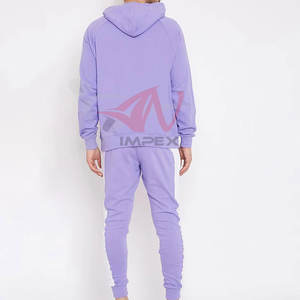 Survêtement pour homme Performance avec tissu doux et léger et design respirant pour les activités de plein air - Product Image 3