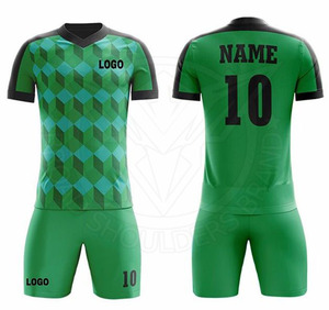 Uniformes de fútbol transpirables de poliéster 100% personalizados, ropa de fútbol OEM, ropa de fútbol de Color degradado de entrenamiento, ropa de fútbol hecha por RAM INDustry - Product Image 4