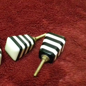 Eco-Friendly Modern Home and Hotel Furniture <b>Knobs</b> Natural Bone <b>Door</b> Handle Handmade Carved Elegant and Unique Design - Product Image 5